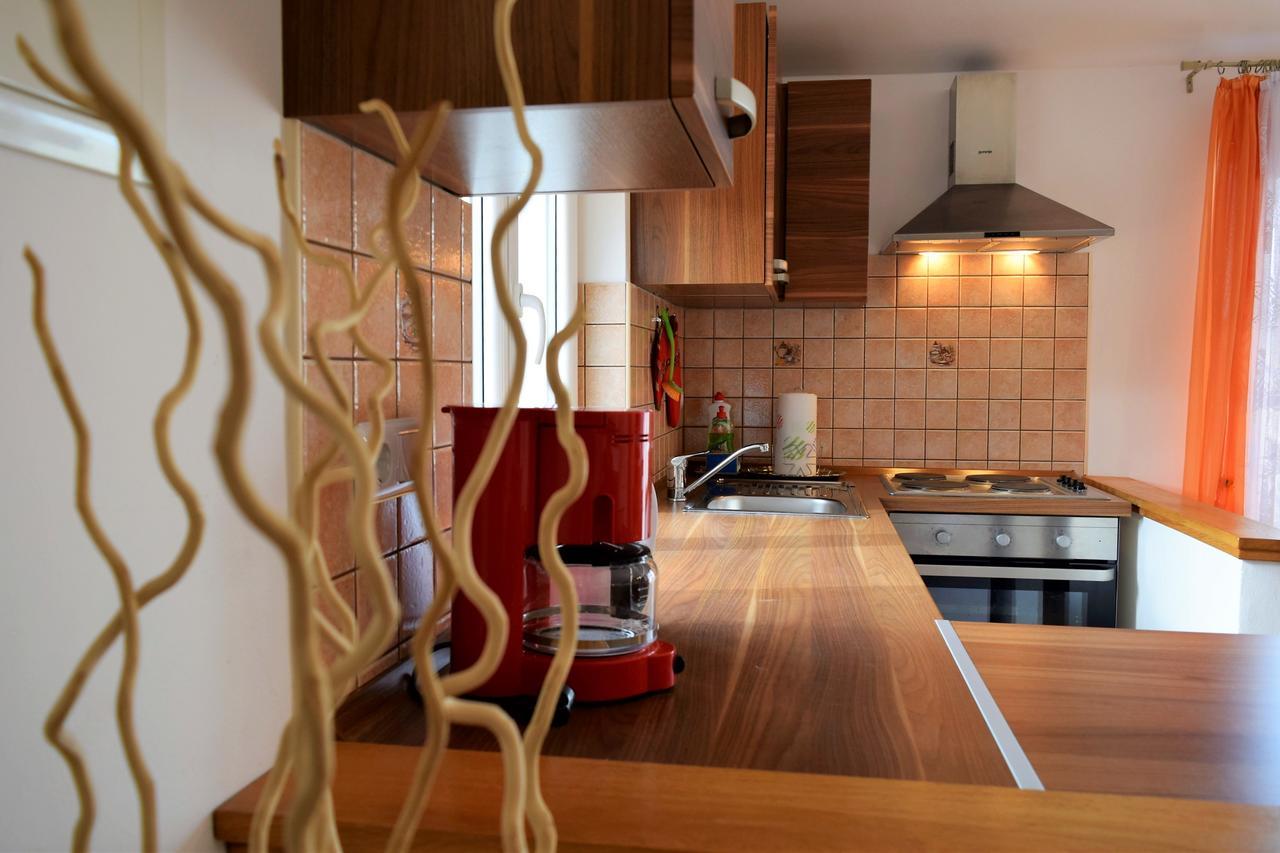 Peter Pan Apartments Palit ภายนอก รูปภาพ