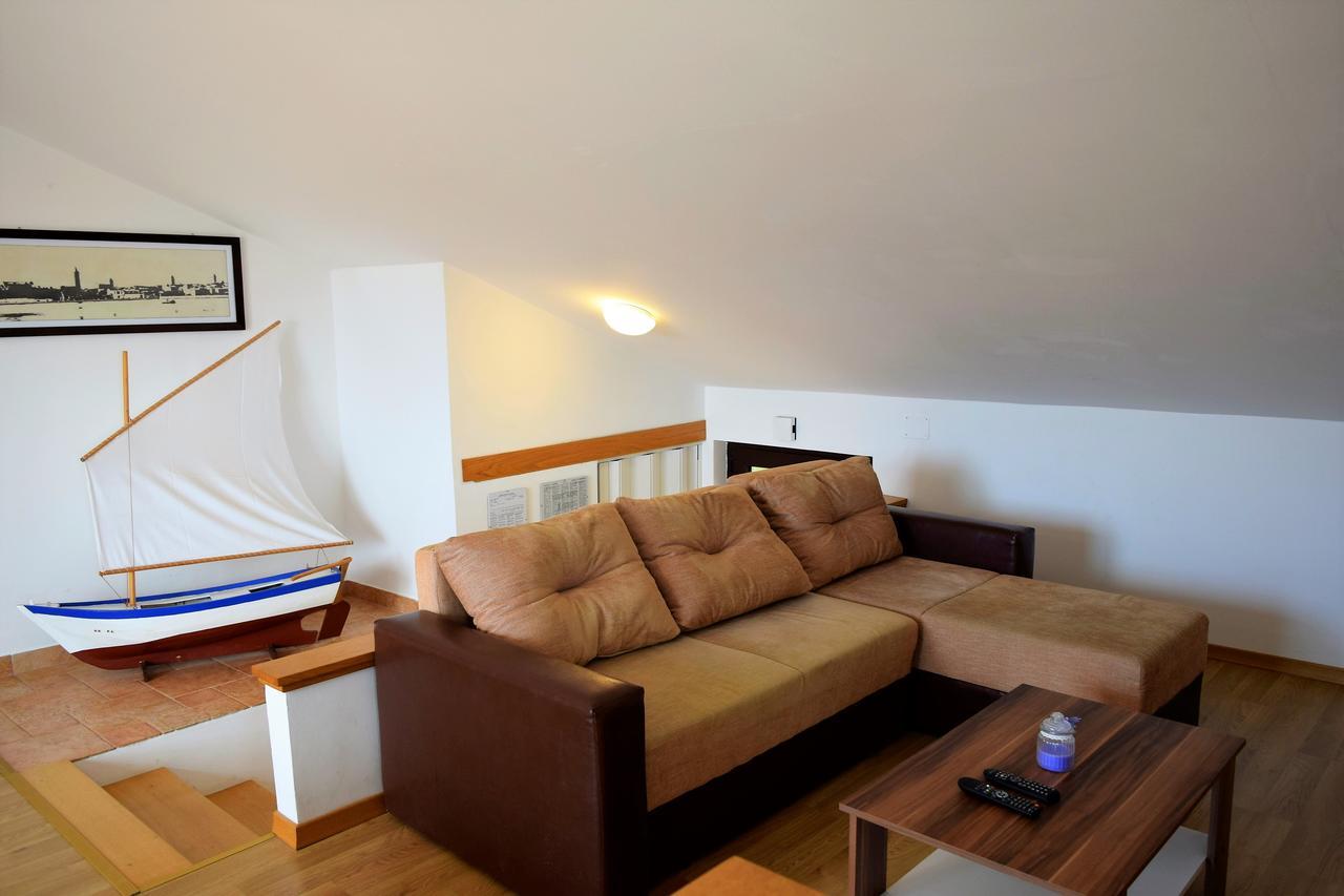 Peter Pan Apartments Palit ภายนอก รูปภาพ