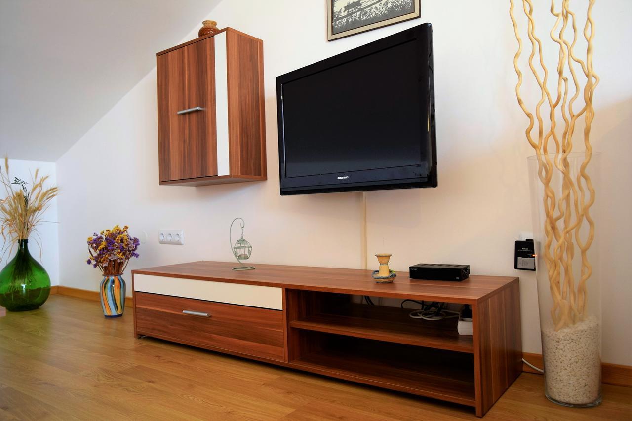Peter Pan Apartments Palit ภายนอก รูปภาพ